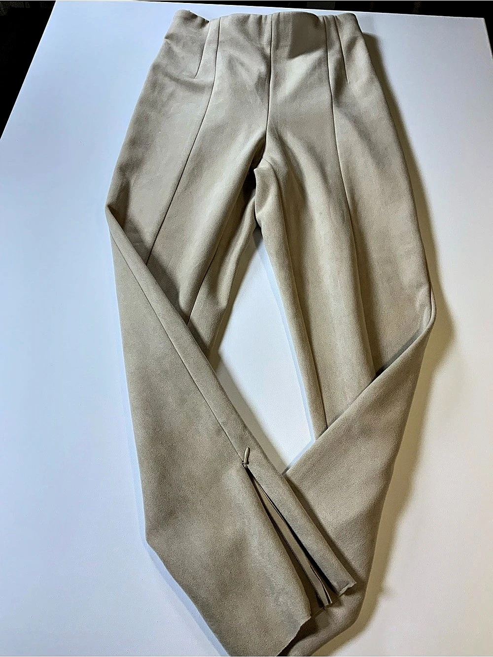Zara Beige Trousers Size Medium